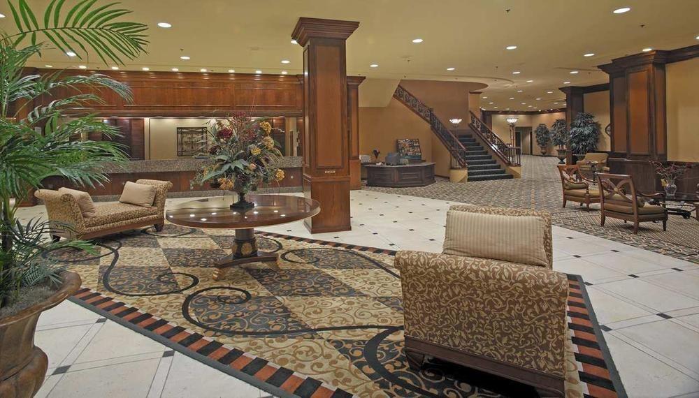 Travelodge By Wyndham Lafayette Bagian luar foto