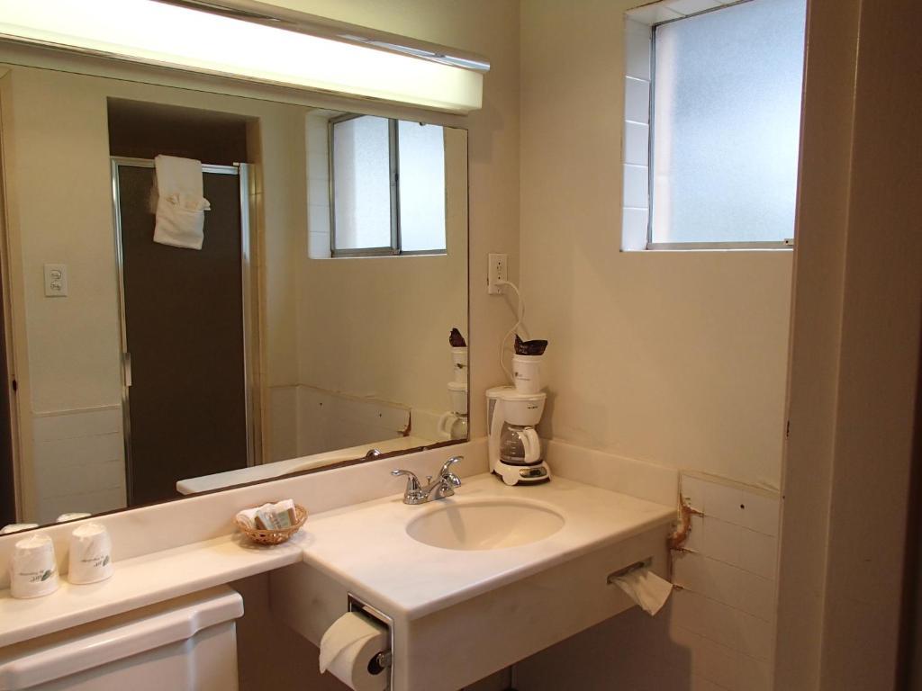 Travelodge By Wyndham Lafayette Bagian luar foto