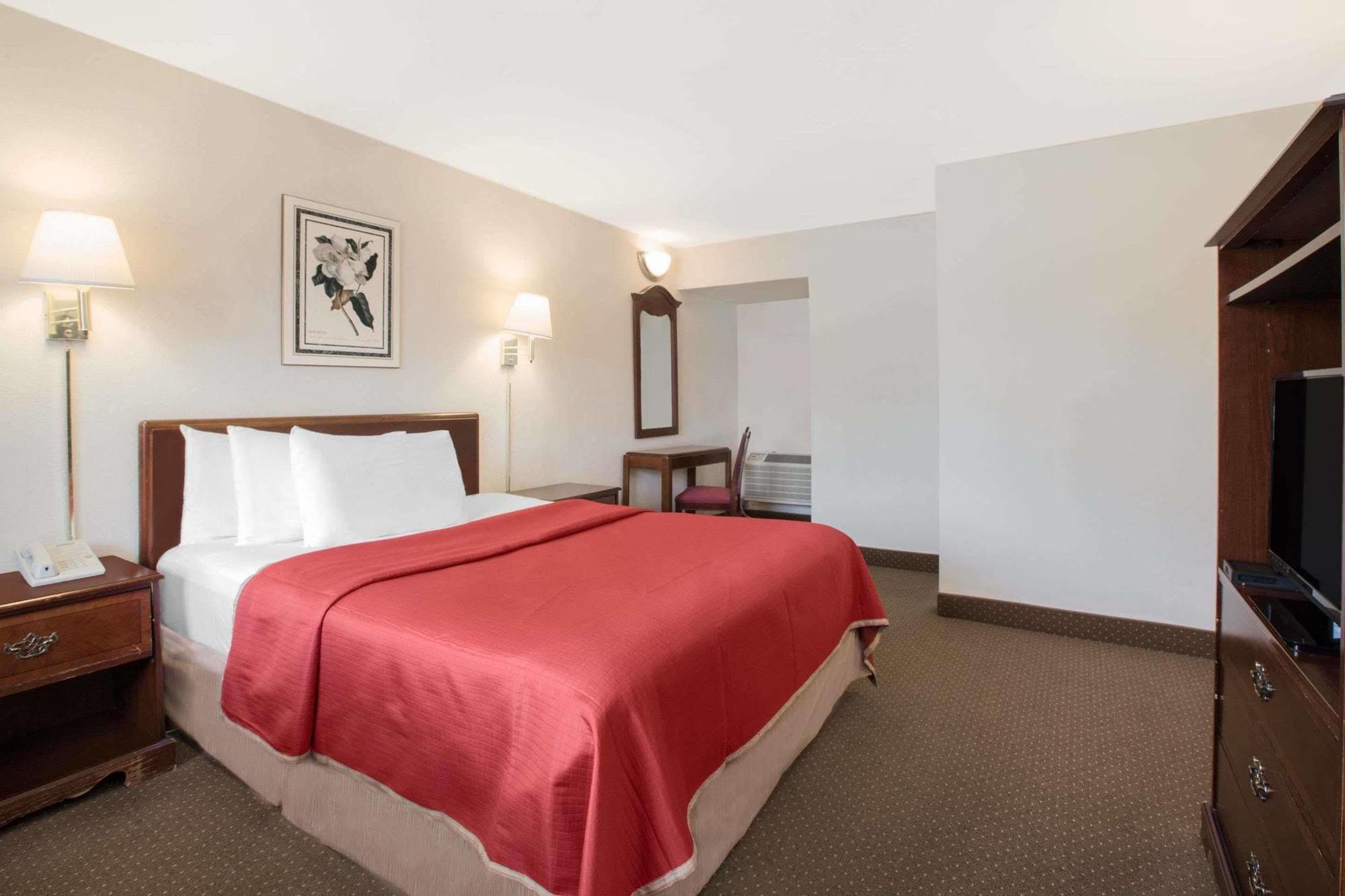 Travelodge By Wyndham Lafayette Bagian luar foto