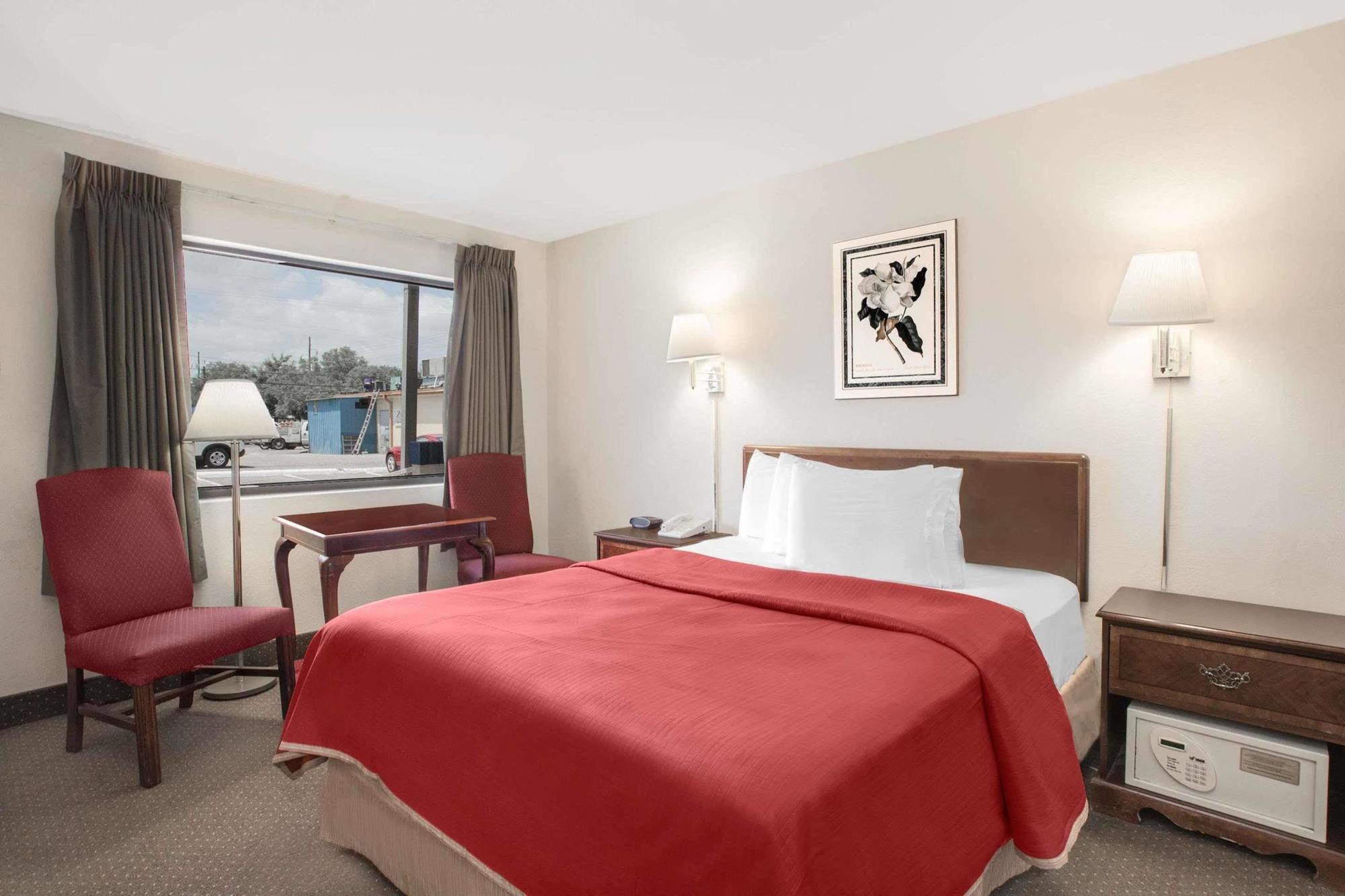 Travelodge By Wyndham Lafayette Bagian luar foto